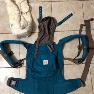 Ergo Baby Carrier and Infant Insert